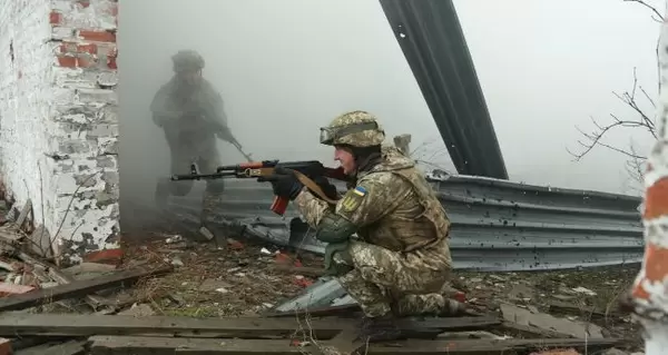 На Донбассе погибли, подорвавшись на неизвестном устройстве, двое бойцов ВСУ