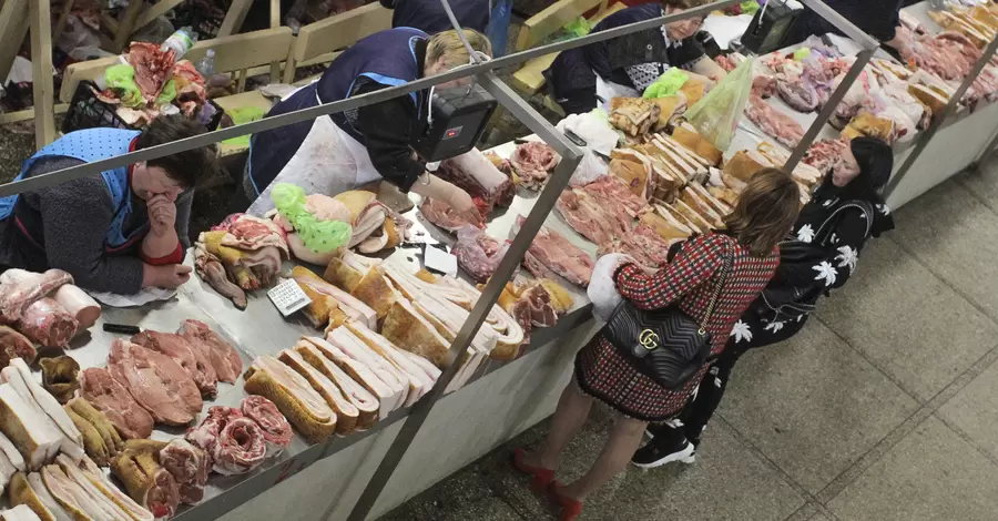 Національний продукт під загрозою – чому дорожчає та зникає з прилавків сало