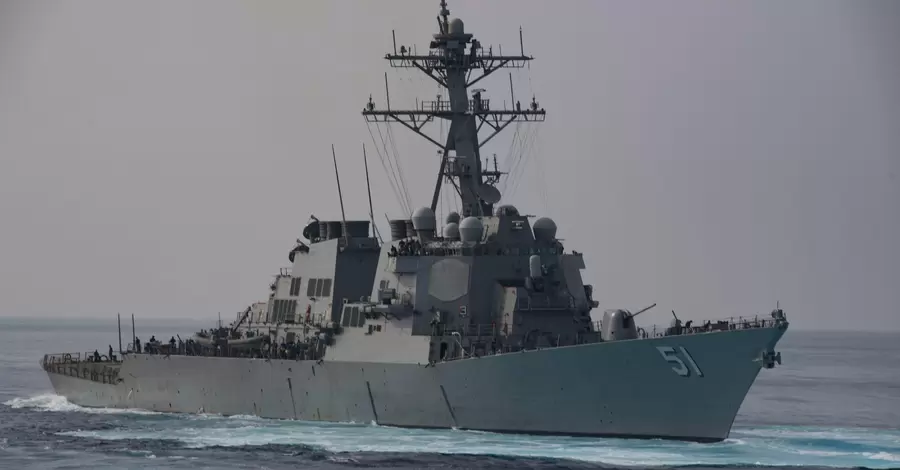 Ракетний есмінець ВМС США Arleigh Burke увійшов до Чорного моря