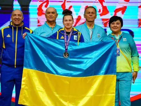 Україна виборола першу за 18 років золоту медаль на чемпіонаті світу з важкої атлетики