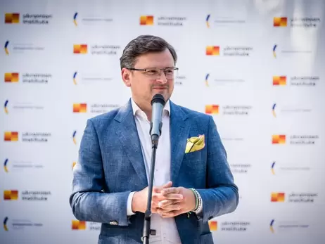 Кулеба: Україна, Німеччина та Франція повертають за стіл переговорів Росію