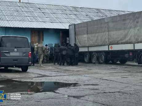 На оборонном предприятии разворовали запчасти к системам противовоздушной обороны на десятки миллионов гривен