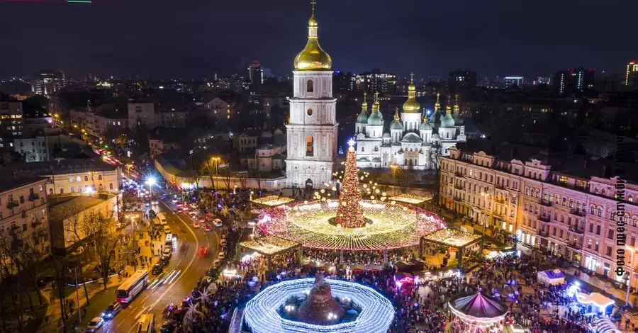 Кличко засвітив вогні на головній ялинці країни. Але не з першого разу