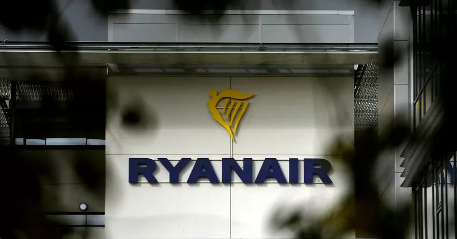 Авиакомпания Ryanair отменила ряд рейсов из Украины