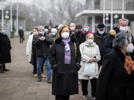 Оранжевая зона вернулась: в двух областях повысилась заболеваемость коронавирусом