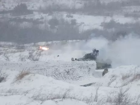 Боевики на Донбассе дважды нарушили перемирие и отправили разведчиков в сторону ВСУ