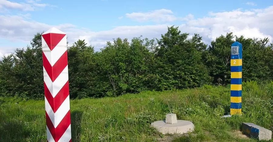 У Польщі готуються прийняти до мільйона українських біженців у разі вторгнення РФ