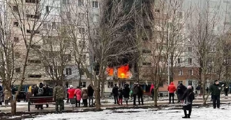 У Кропивницькому прогримів потужний вибух у багатоповерхівці, є жертви