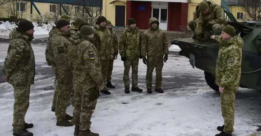 В Счастье обстреляли дорожный коридор и пожарную часть