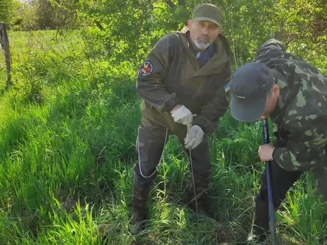 Пошуковик Василь Журахов: Племінниця Кожедуба відмовилася від його грамот. Сказала: 