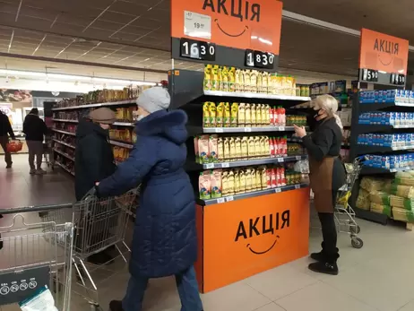 Чи варто запасатися продуктами: що кажуть постачальники та логістика