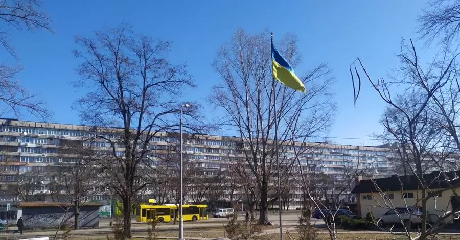 Київ після комендантської години: народ, який може стільки з'їсти, непереможний!