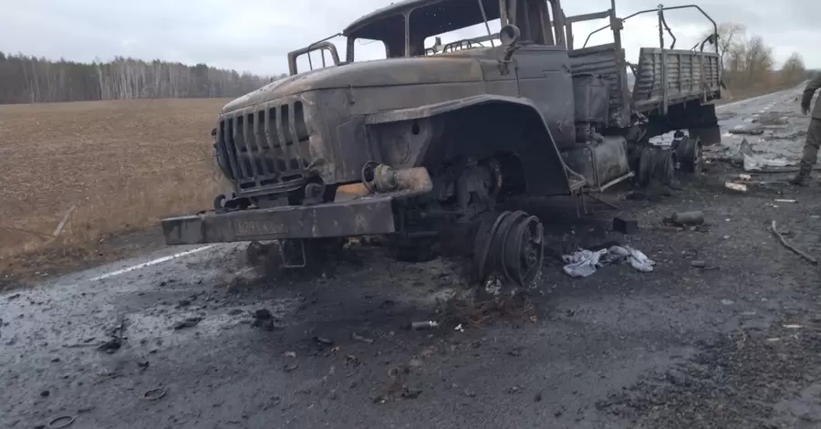 Зведення Генштабу на ранок 4 березня: пожежа на Запорізькій АЕС та ув'язнені з Криму на Миколаївщині