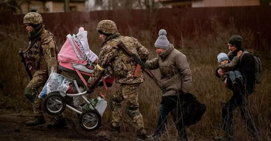 Из Мариуполя за день удалось эвакуировать 20 тысяч человек