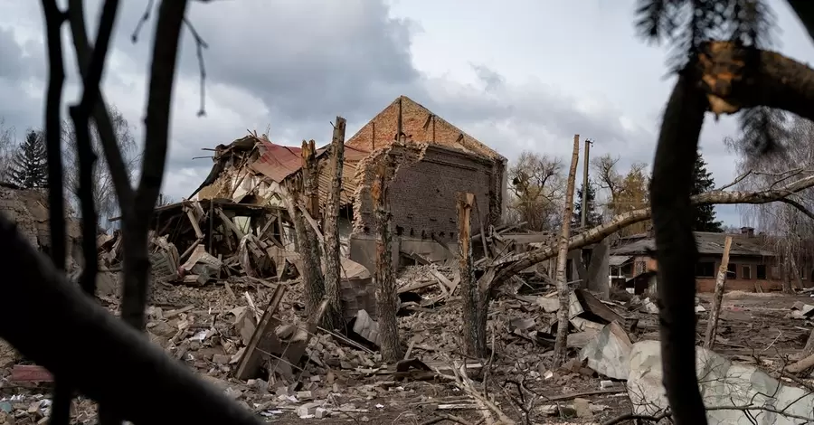 Под Одессой враг открыл огонь из авиации и корабельной артиллерии, есть раненые