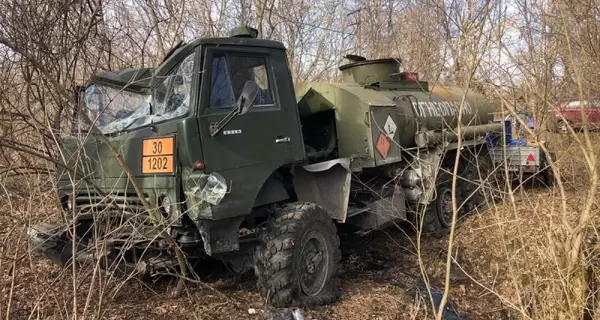 Окупанти заманюють українців працювати водіями бензовозів