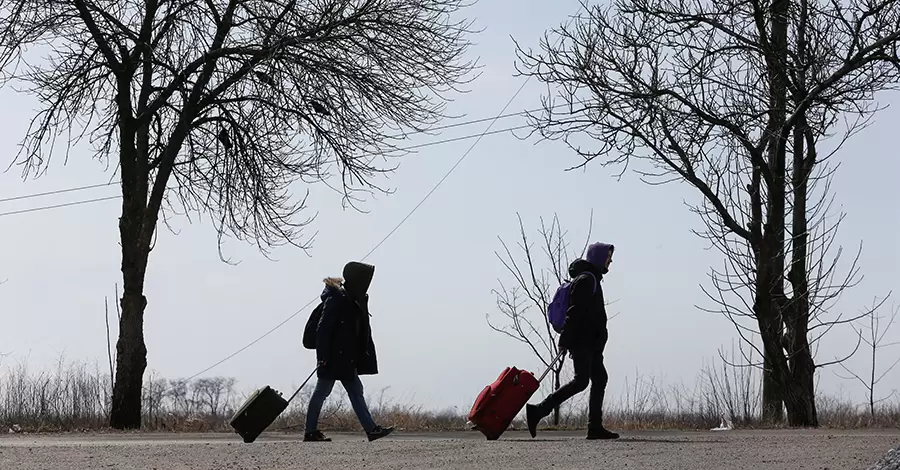 Біженці в Португалії: Просто жити на допомогу не вийде, потрібно працювати, але допоможуть усім