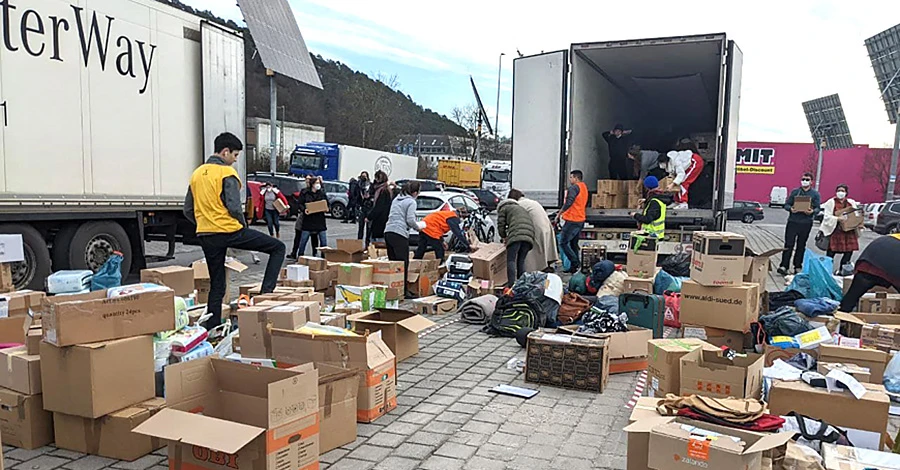 У словацькому Кошице запрацював гуманітарний хаб для допомоги Україні 