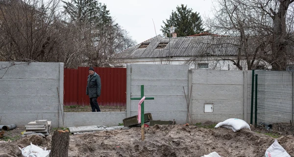 Спасенные из Бучи: Мы пробирались по городу, перешагивая через трупы