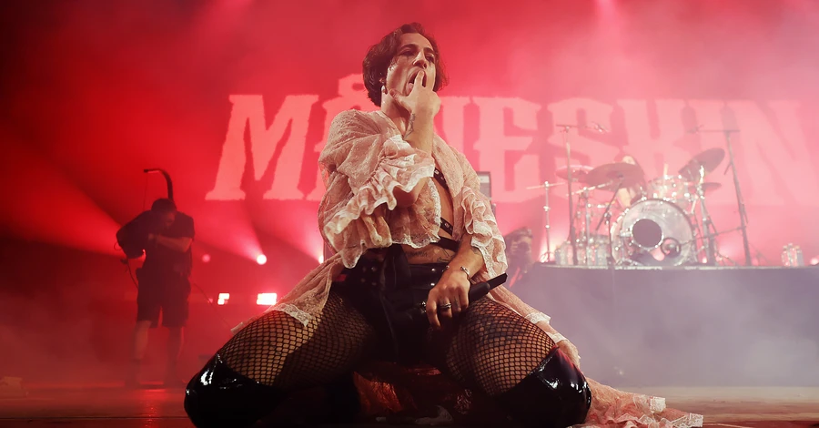 Maneskin на Coachella спели в поддержку Украины и послали Путина cо сцены