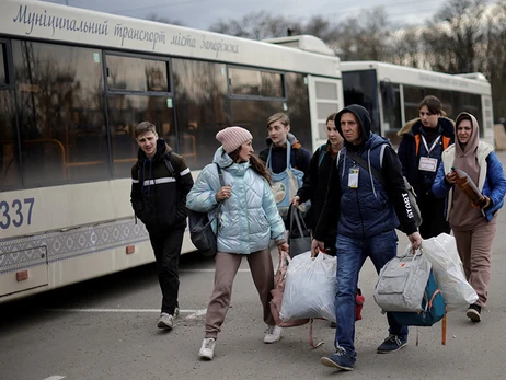 У Швейцарії українські біженці більше не зможуть самі вибирати, де їм жити