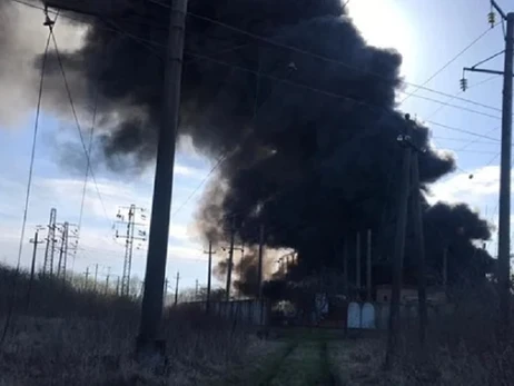 Во время обстрелов железнодорожных станций погиб сотрудник 