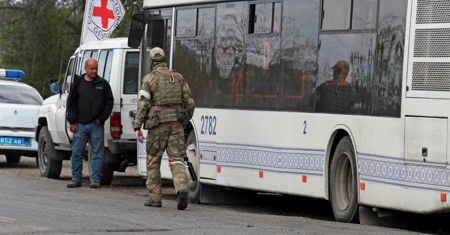 Верещук звернулася до маріупольців, які дісталися Запоріжжя: Тут вас люблять і чекають