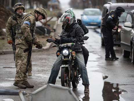 Право вбити і бути вбитим: що потрібно знати про закони воєнного часу