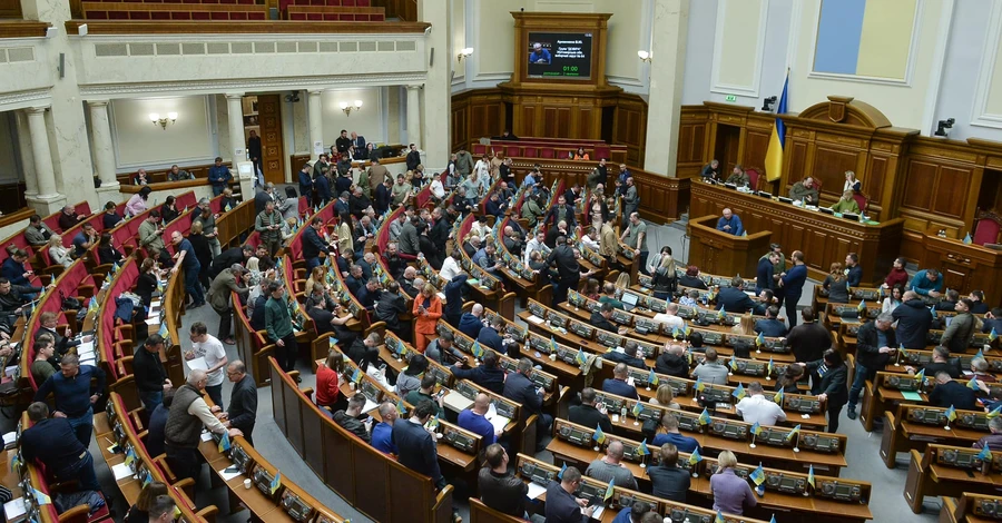 Нововведення воєнного часу: депутатів замінять мери, а мерів – голови ВЦА