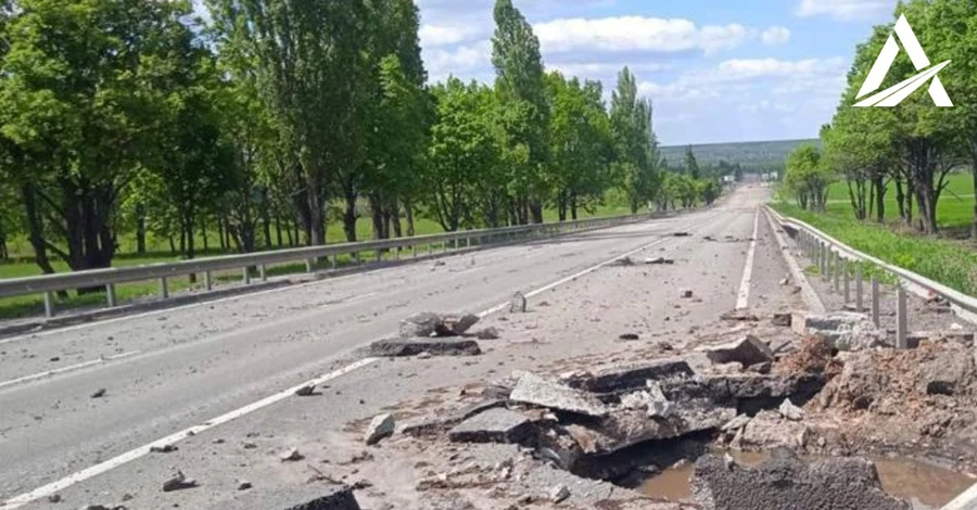 Укравтодор: Дорожники приводят в порядок Харьковскую кольцевую дорогу