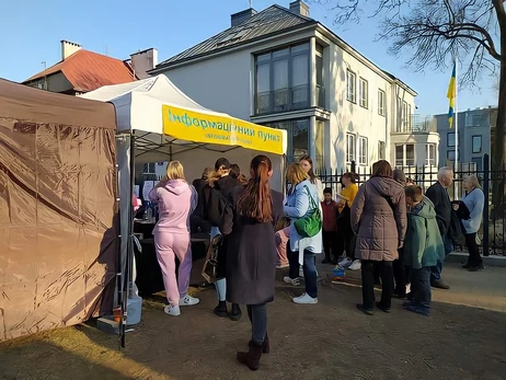 Судьба «Холостяка», новые законы для переселенцев и политическое будущее Украины: Топ-7 материалов недели