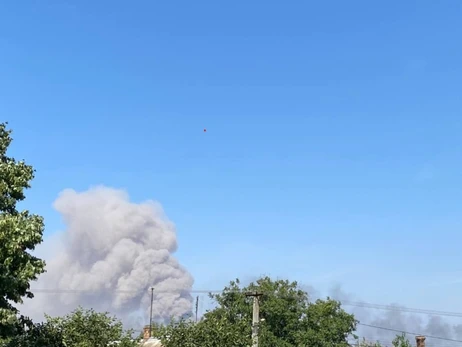 В оккупированном Херсоне гремят взрывы, а в Чернобаевке детонируют боеприпасы