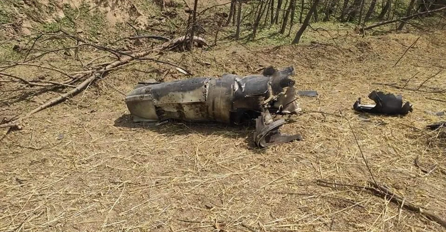 Генштаб: Ворог намагався оволодіти селами Спірне та Вершина на Бахмутщині 