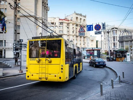 У КМДА пояснили, як зупинятиметься транспорт під час повітряної тривоги