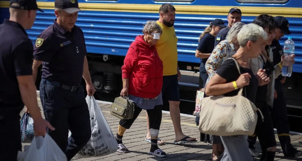 Масова евакуація з Донбасу: розселять усіх – помилки минулого враховано