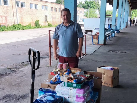 Власник магазину «Дякую» Сергій Мілейко: За товар грошей не беремо