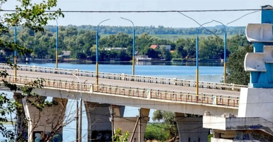 ОК «Юг»: ВСУ взяли под огневой контроль все мосты в Херсонской области