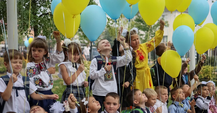 Две трети открытых школ имеют бомбоубежища