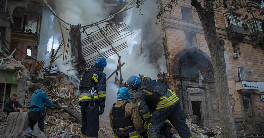 У Запоріжжі з-під завалів дістали тіла трьох загиблих