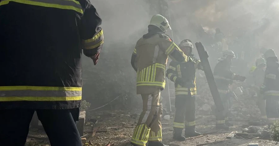 В Житомире ракеты попали в объект энергообеспечения, город без света и воды