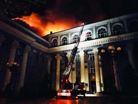 В Каховке ликвидировали 200 оккупантов, а в Донецке горела ж/д администрация