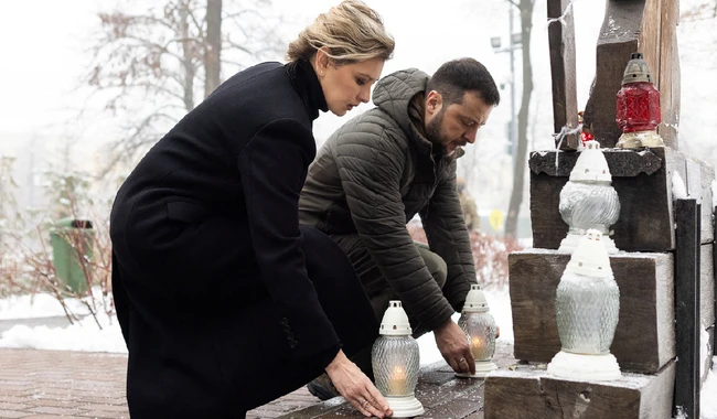 Володимир та Олена Зеленські вшанували пам'ять загиблих учасників Революції Гідності