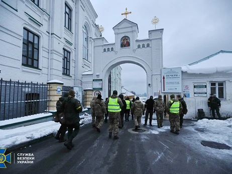 СБУ проводит обыски в Киево-Печерской Лавре