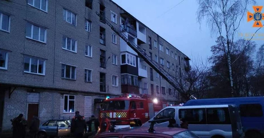 На Волыни в многоэтажке взорвались газовые баллоны, есть пострадавшие