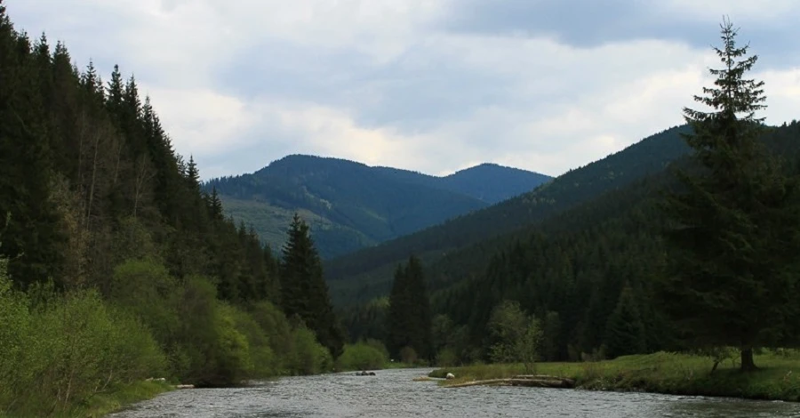 У Румунії знайшли мертвим одного з українців, які заблукали в горах