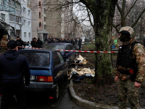 Зеленський доручив зʼясувати всі обставини падіння гвинтокрила в Броварах