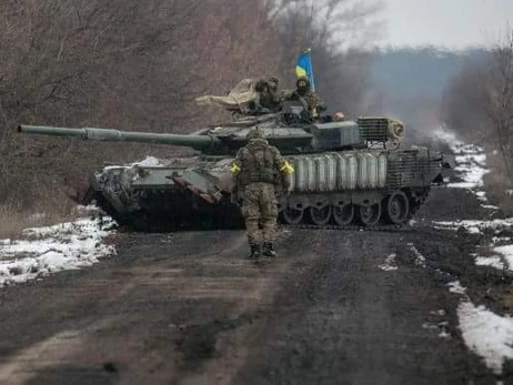 Генштаб: ВСУ нанесли 14 ударов по местам скопления войск РФ и сбили вертолет Ми-24