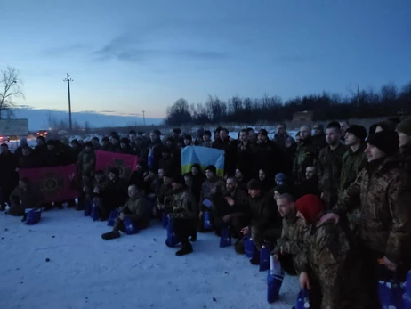 За год войны Украине удалось провести 38 обменов пленными 