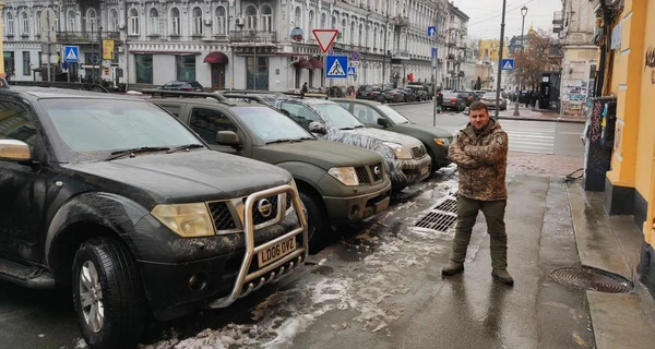 Польский волонтер: Почти все внедорожники везем в район Бахмута и Соледара