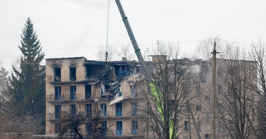 До семи зросла кількість жертв атаки по гуртожитках у Ржищеві 